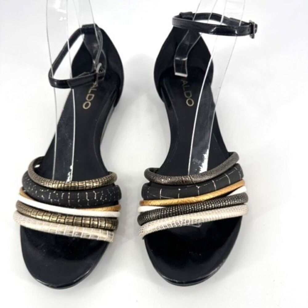 Aldo Gold Silver Metallic Strappy Women’s Flats Sandals‎ Size 7.5 leather